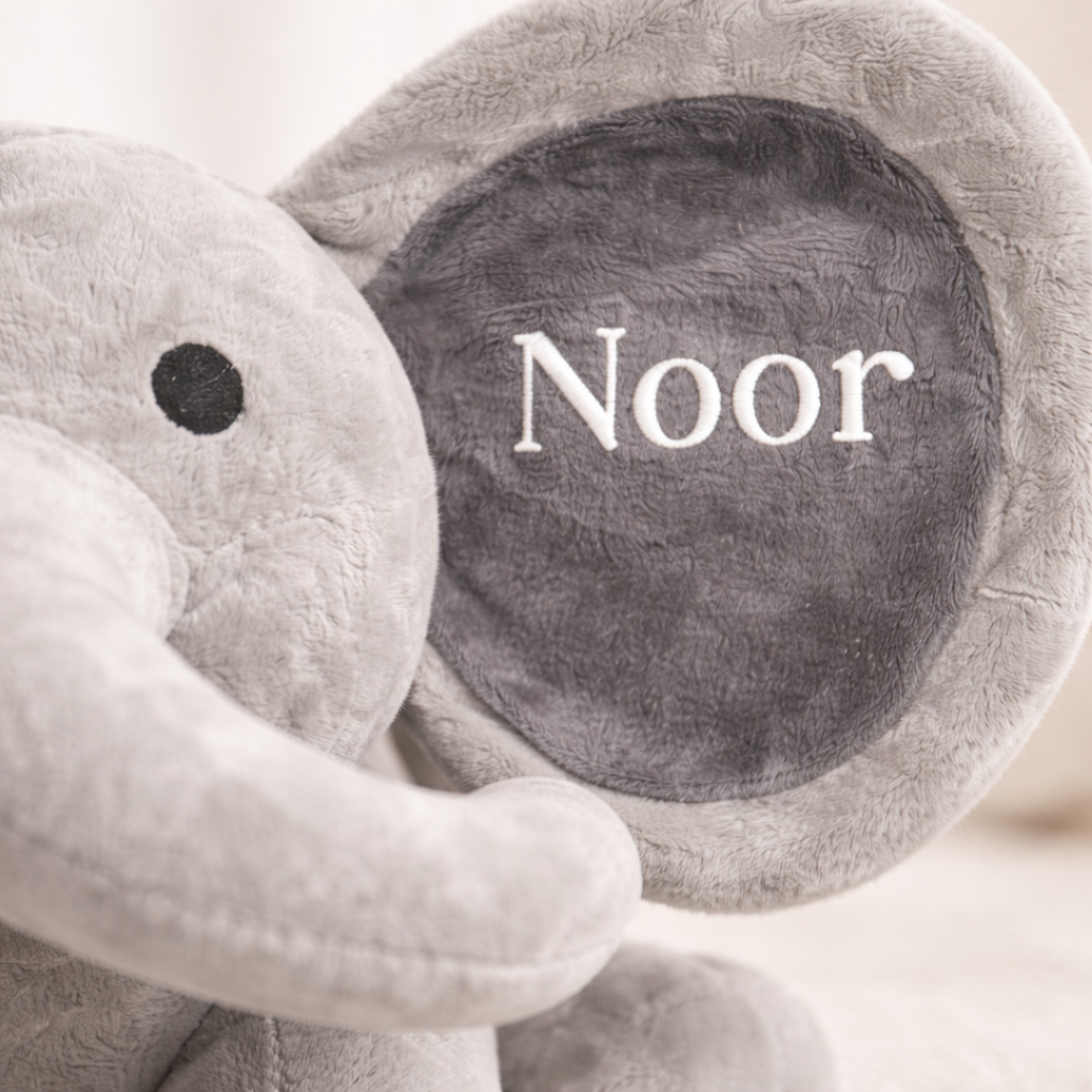 Gepersonaliseerde “My First Ramadan” Olifant Noor – Luxe Ramadan Aandenken