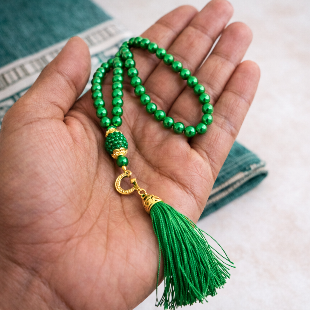 Gebedskleed & tasbih in luxe koker, gepersonaliseerd met naam.